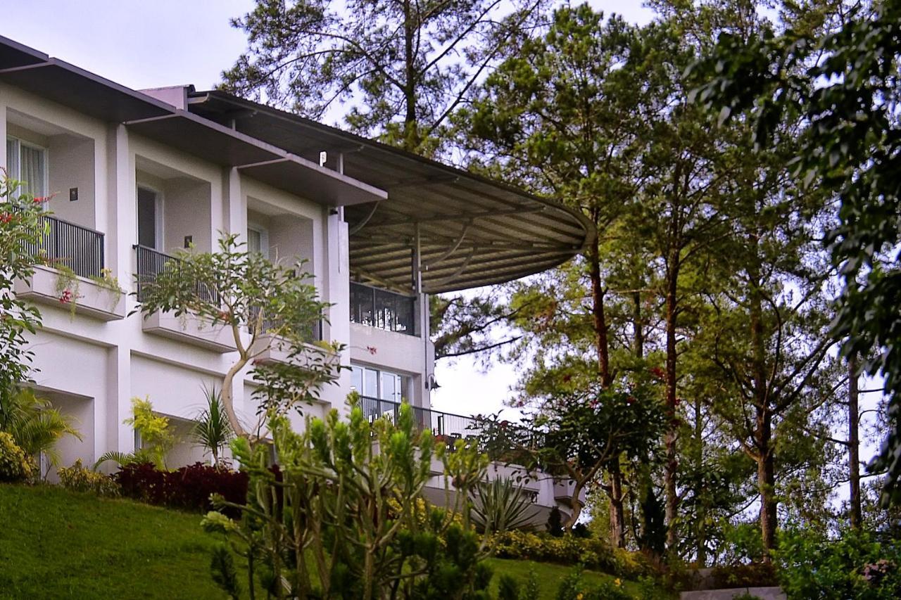 The Balcone Suites & Resort Букиттинги Экстерьер фото
