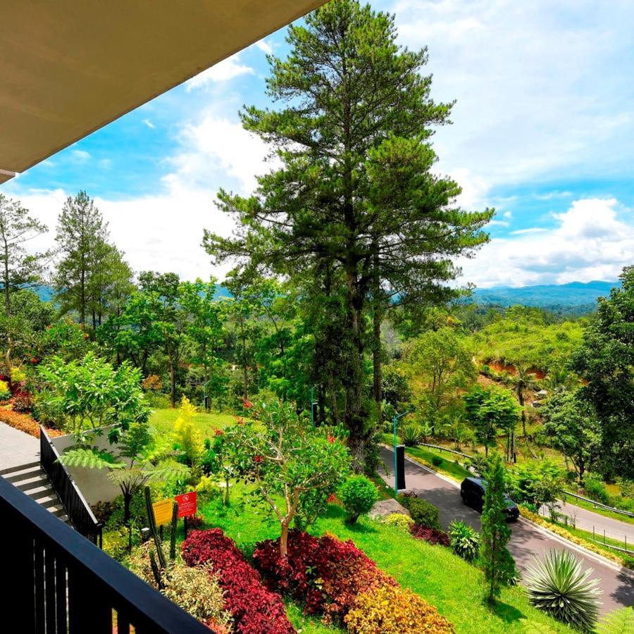 The Balcone Suites & Resort Букиттинги Экстерьер фото