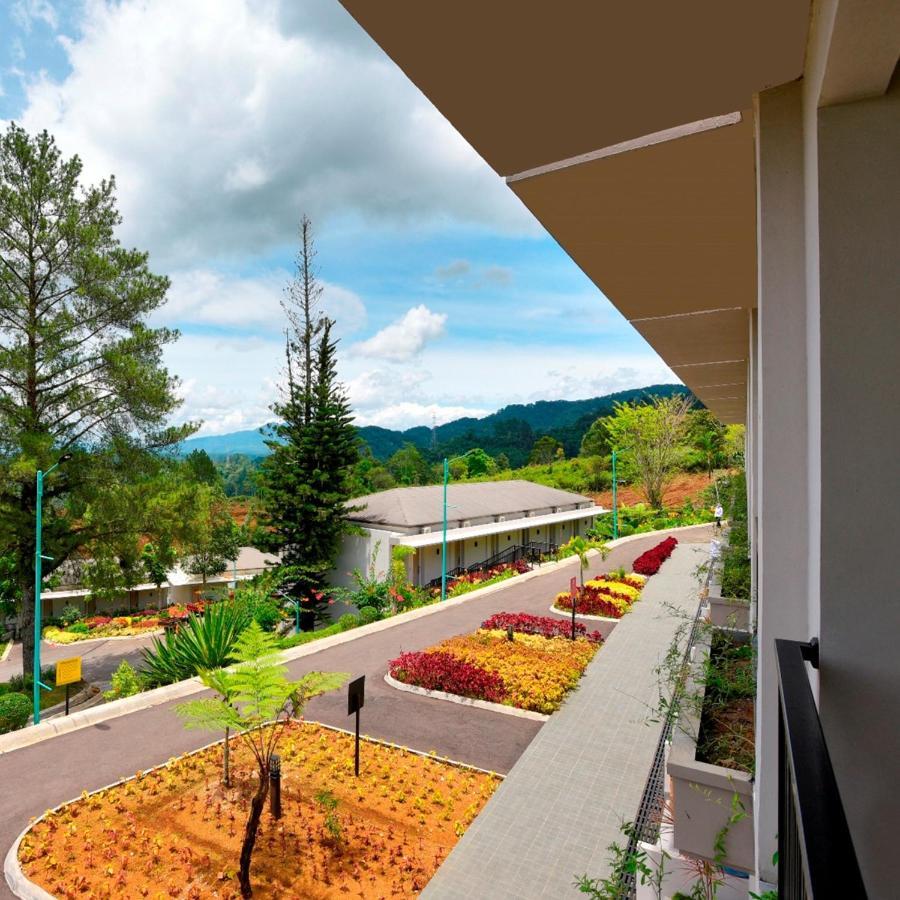 The Balcone Suites & Resort Букиттинги Экстерьер фото