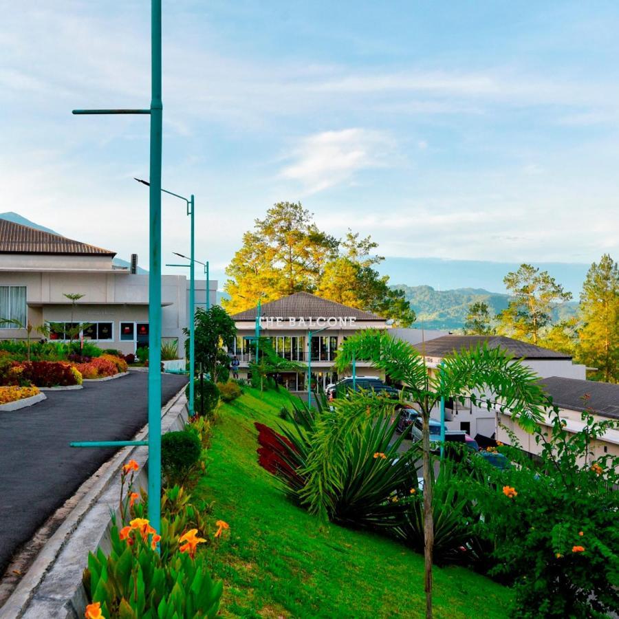 The Balcone Suites & Resort Букиттинги Экстерьер фото