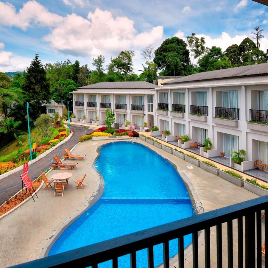The Balcone Suites & Resort Букиттинги Экстерьер фото