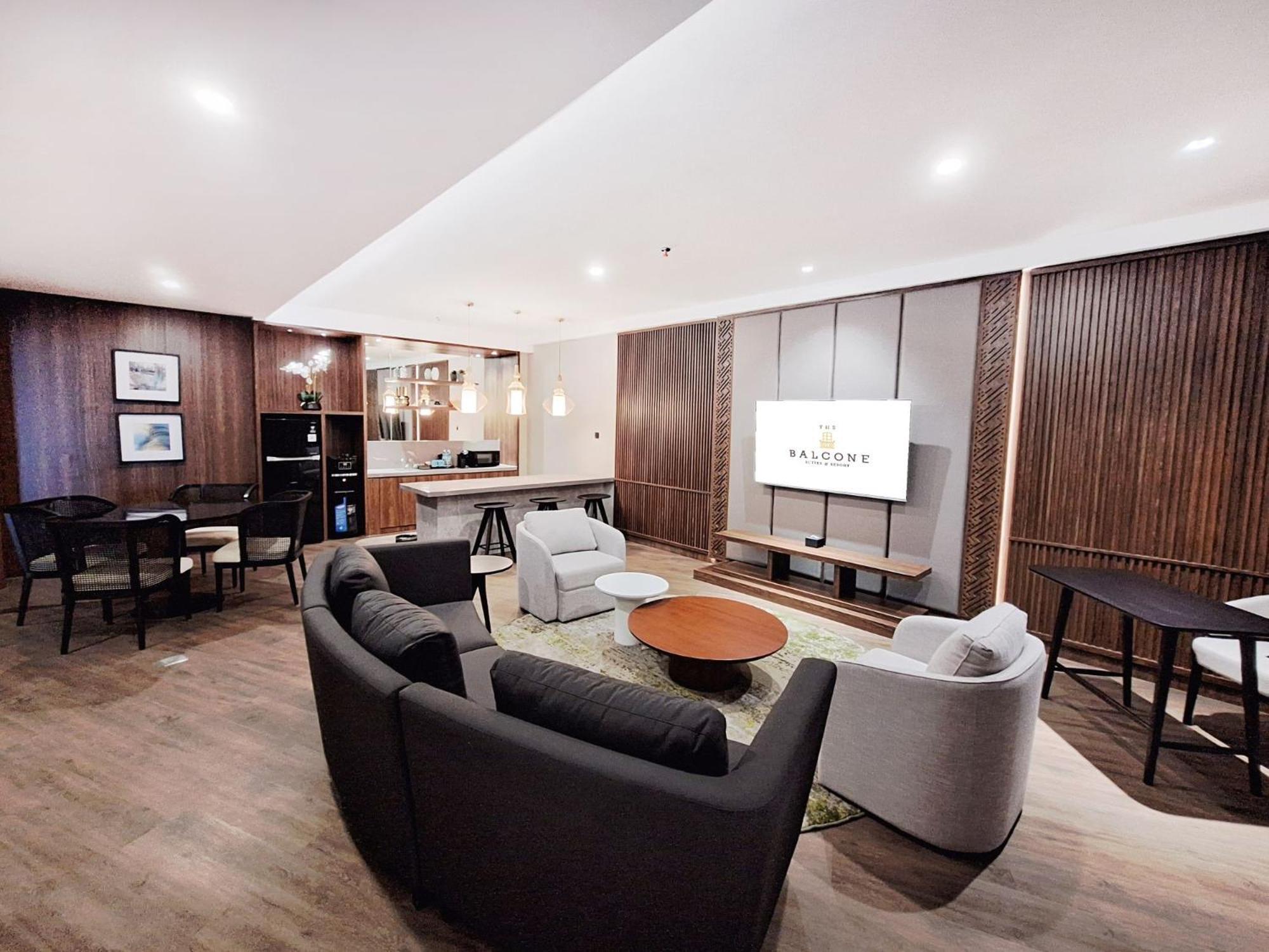 The Balcone Suites & Resort Букиттинги Экстерьер фото